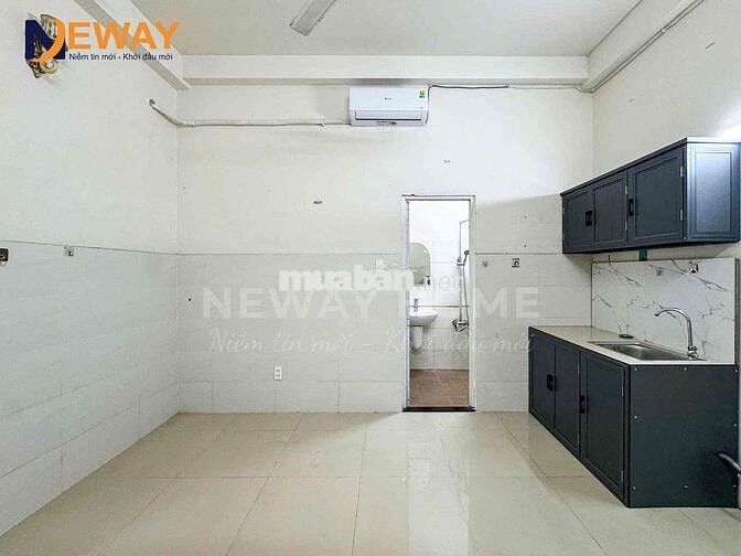 CHDV BAN CÔNG NẰM NGAY TRỤC ĐƯỜNG LŨY BÁN BÍCH - GẦN ĐH VĂN HIẾN