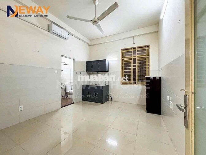 CHDV BAN CÔNG NẰM NGAY TRỤC ĐƯỜNG LŨY BÁN BÍCH - GẦN ĐH VĂN HIẾN