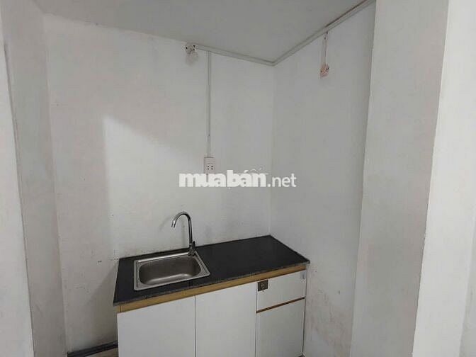 Cho thuê phòng trọ giá rẻ sát Đại Học Nguyễn Tất Thành Quận 4