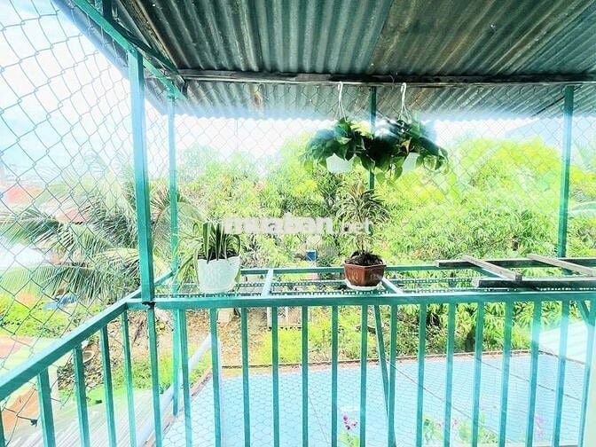 CHỈ 4,5 TỶ - NHÀ NGAY THỚI TAM THÔN, ẤP NAM THỚI SÁT THỊ TRẤN HÓC MÔN
