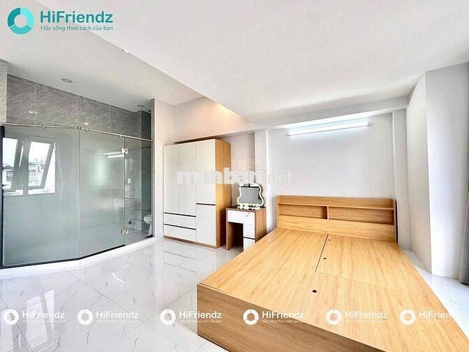 Full nội thất, bóc seal, máy giặt riêng, thang máy, mặt tiền lộ lớn