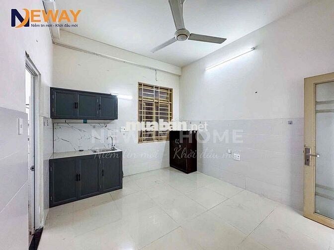 CĂN HỘ STUDIO FREE PHÍ DV, XE NGAY ĐẦM SEN QUA VHU 5P GIÁP QUẬN 11