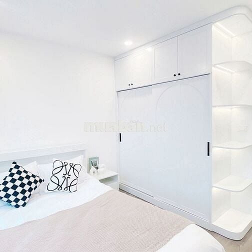 Chính chủ cần tiền bán gấp căn 2PN tầng trung full đồ sẵn sổ