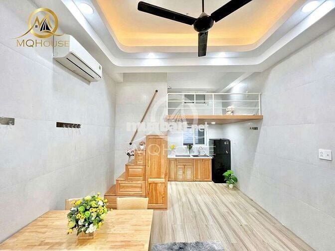 Duplex Ở được 4 người Máy giặt riêng - Thang máy, có hầm xe, Gần chợ