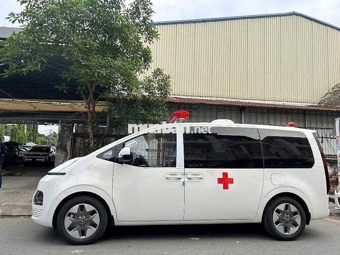 Hyundai Staria Cứu Thương 2025 – Giá Chỉ 875 Triệu