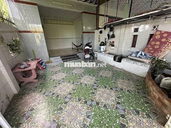 Cần tiền bán nhanh Căn nhà ngay HuỳnhThịMài Hóc MônSổHồngRiêng 830tr