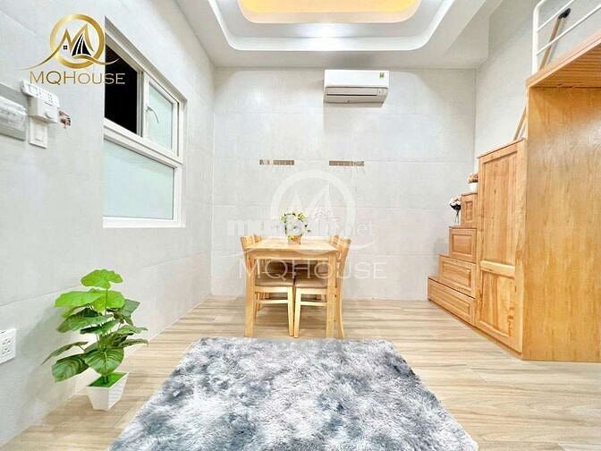 Duplex Ở được 4 người Máy giặt riêng - Thang máy, có hầm xe, Gần chợ