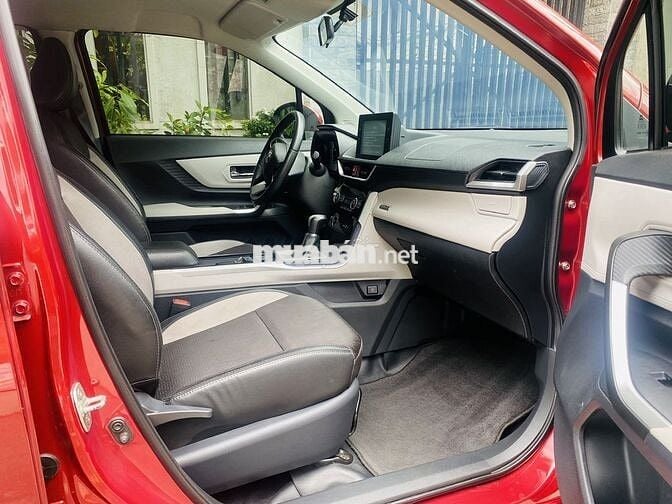 Toyota Veloz Cross 2022 CVT - 1 chủ - BD full hãng