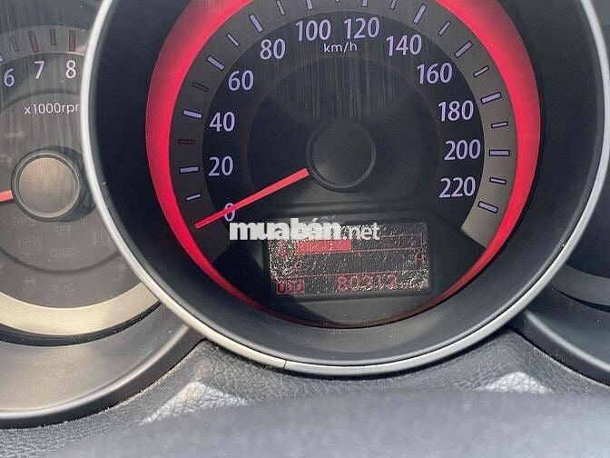 Kia Forte 2011 SX 1.6 AT - 80000 km