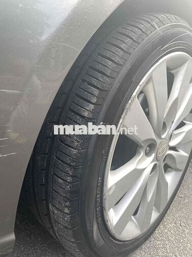 Kia Forte 2011 SX 1.6 AT - 80000 km
