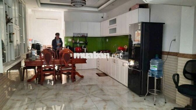 Cho thuê nhà 4 tầng 198m2 4PN 5WC Lê Thị Riêng,Thới An 12 triệu /tháng