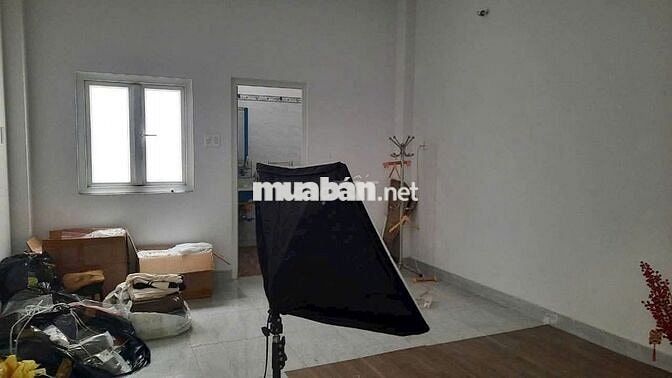 Cho thuê nhà 4 tầng 198m2 4PN 5WC Lê Thị Riêng,Thới An 12 triệu /tháng