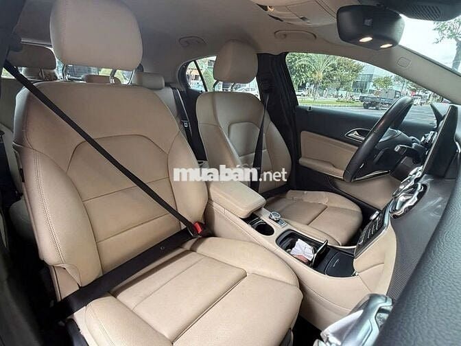Mercedes Benz GLA Class 2022 - 37000 km