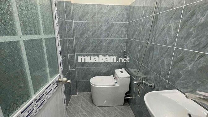 NHÀ TRỆT LẦU 2PN SÁT NGUYỄN THÁI SƠN CHO THUÊ