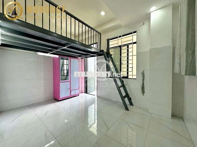 DUPLEX có bancol gần Đại học Văn Hiến