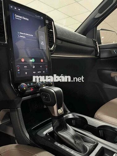 Ford Everest 2023 Titanium 2.0 AT 4x2 - 11000 km