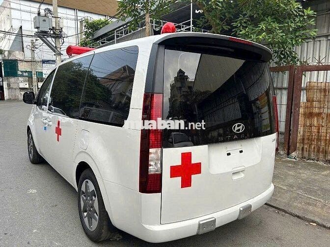 Hyundai Staria Cứu Thương 2025 – Giá Chỉ 875 Triệu
