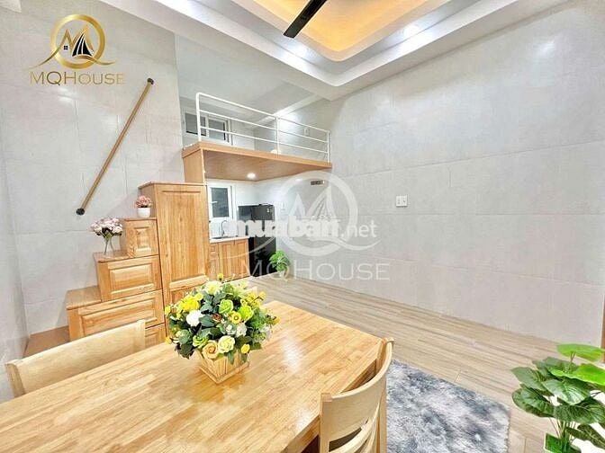 Duplex Ở được 4 người Máy giặt riêng - Thang máy, có hầm xe, Gần chợ