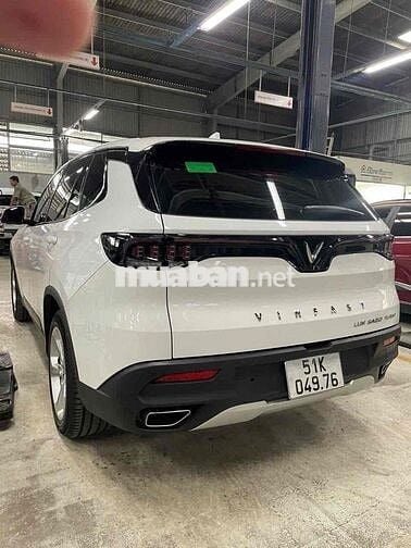 VinFast Lux SA2.0 2021 2.0 AT - 57000 km