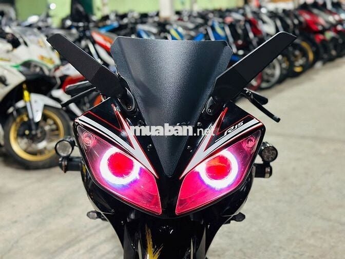 XE MÁYTHANH TÙNG_R15 V2 ĐỘ MẮT CÚ MÁY ZIN BỐC