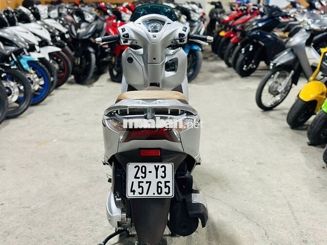 XE MÁYTHANH TÙNG_LEAD 125 XÁM BẠC ĐÈN LED KHÓA SMK