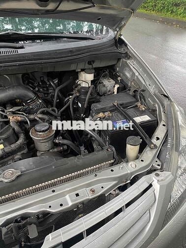 Toyota Innova 2009 G - 153000 km