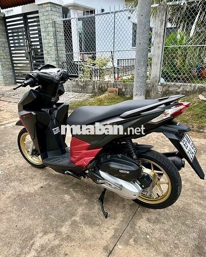 Click Thái 125i đen mâm đồng