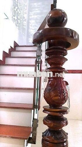 Bán nhanh nhà 4pn vs3 số Hồng riêng , gần trường học chợ ủy ban. Nd