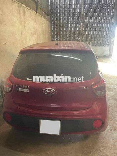 Hyundai Grand i10 1.2 AT 2019 chạy 3v km zin
