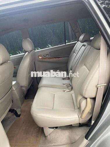 Toyota Innova 2009 G - 153000 km