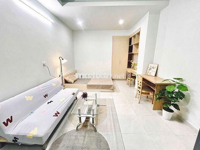 Studio đầy đủ nội thất trên đường Nguyễn Thị Thập gần lotte