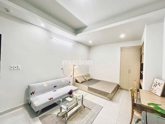 Studio đầy đủ nội thất trên đường Nguyễn Thị Thập gần lotte