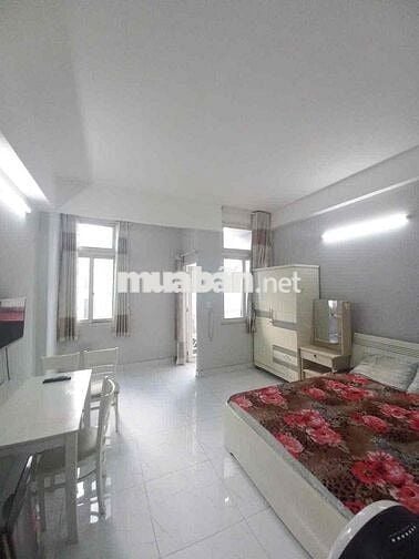 Cho Thuê Căn Hộ Studio Ban Công Thang Máy Full NT Ngay CMT8 Quận 3