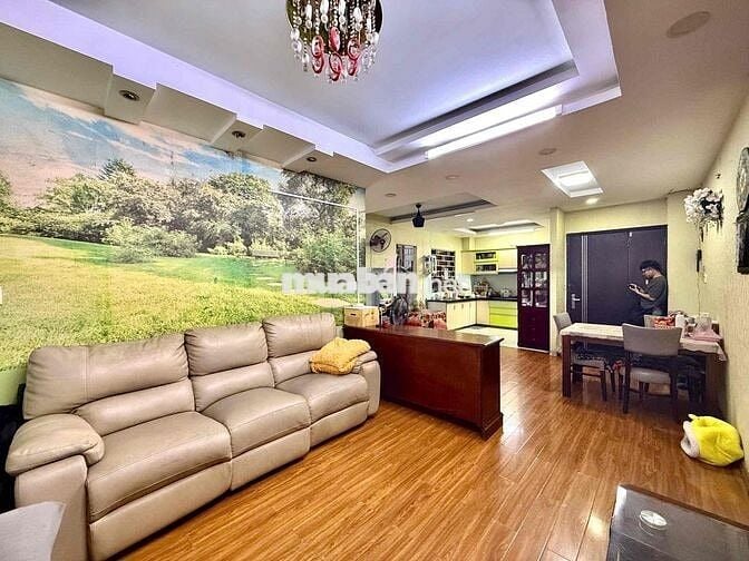 CHO THUÊ CHUNG CƯ 3 PHÒNG NGỦ ĐỐI DIỆN CV LÊ THỊ RIÊNG 110m2