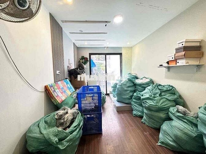BÁN NHÀ CHÍNH KINH THANH XUÂN NGÕ TO KINH DOANH ONLAi DT: 30m2 *5Tầng