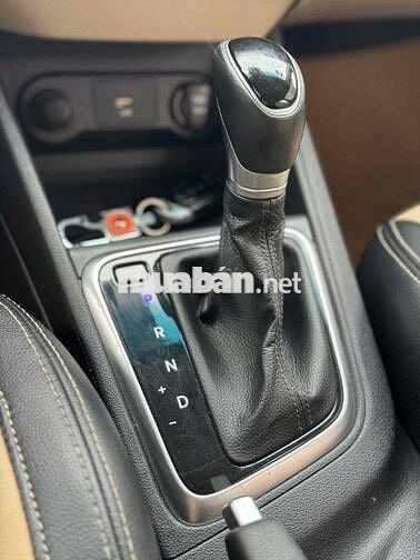 Hyundai Accent 2021 1.4 AT - 76000 km