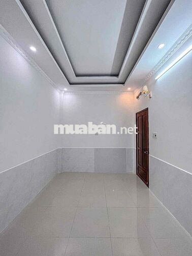 Bán nhà 3 tầng KDC Hồng Phát giá 5,65 tỷ