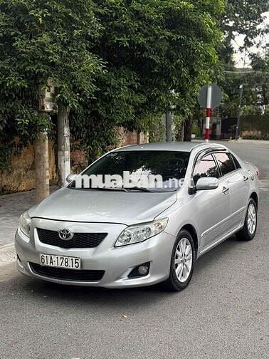 Toyota Corolla Altis 2009 2.0V - 120000 km