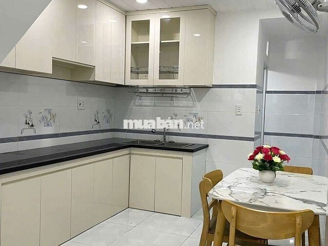 Cho thuê nhà mới sạch sẽ Gò Vấp
