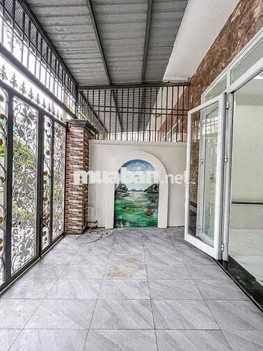 Bán nhà 3 tầng KDC Hồng Phát giá 5,65 tỷ