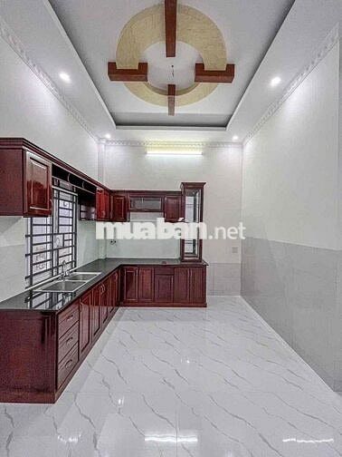 Bán nhà 3 tầng KDC Hồng Phát giá 5,65 tỷ