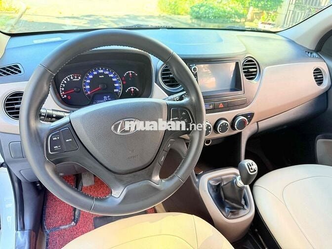Hyundai Grand i10 2018 Sedan 1.2 MT - 120000 km