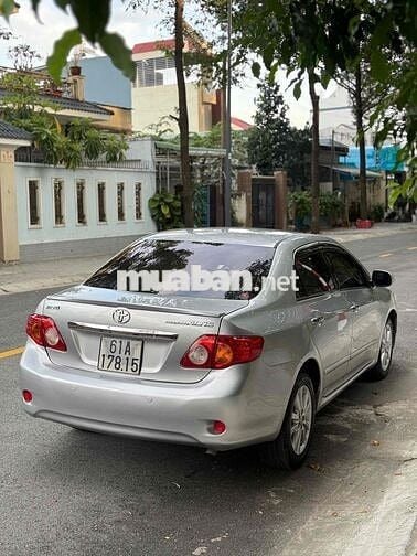 Toyota Corolla Altis 2009 2.0V - 120000 km