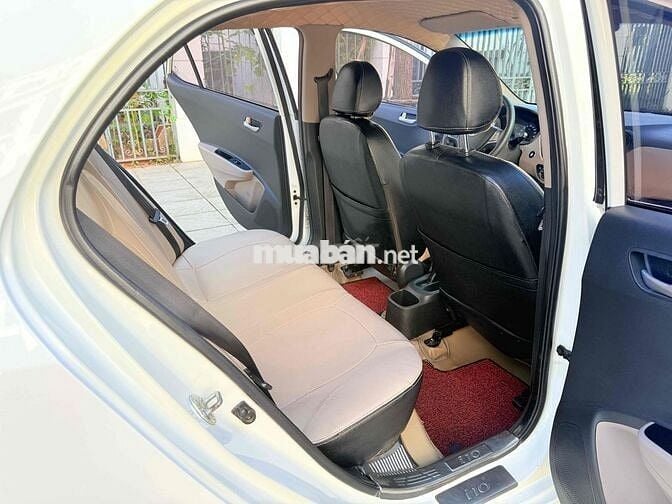 Hyundai Grand i10 2018 Sedan 1.2 MT - 120000 km