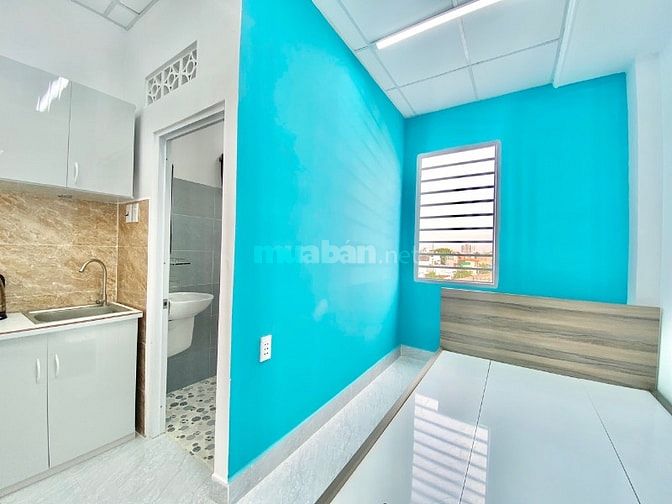 CHDV 6 tầng lầu 716m², sau mặt tiền, dòng tiền 115tr/1thg