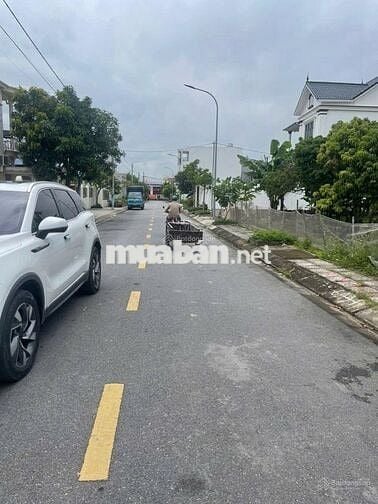 BÁN ĐẤT THỔ CƯ SẴN SỔ MẶT TIỀN TRUNG TÂM TÂN THÀNH- DƯƠNG KINH