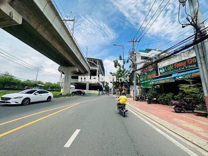 Thu nhập 400tr/năm, Nhà 2 tầng, Gần tuyến Metro Thủ Đức, Giá 22 Tỷ
