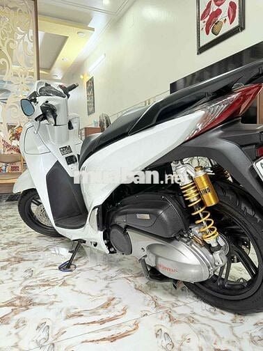 SH 300i xe nhập Ý Trắng Sporty