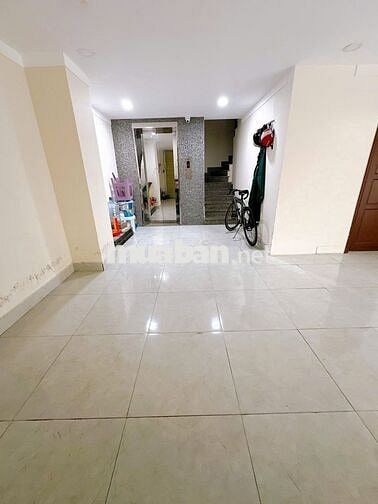 TRỐNG 1 CĂN HỘ BANCOL LỚN,MỚI,  FULL NỘI THẤT, PHÚ NHUẬN