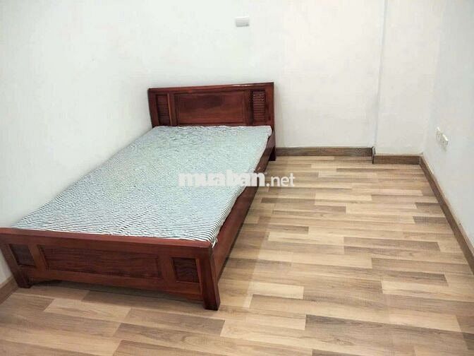 Bán CC Việt Hưng 75m² – 2 ngủ 2wc, làn sóng xanh, giá hơn 4 tỷ
